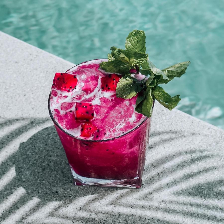 Swell Hotel, Pool Bar & Restaurant Tanah Lot Exteriör bild