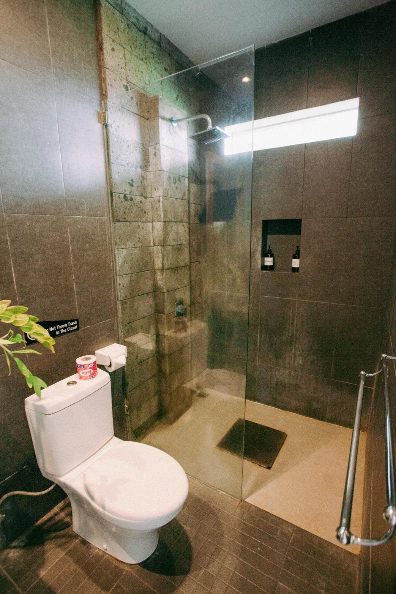 Swell Hotel, Pool Bar & Restaurant Tanah Lot Exteriör bild