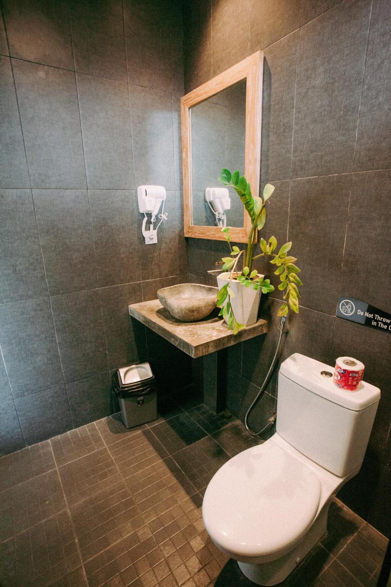 Swell Hotel, Pool Bar & Restaurant Tanah Lot Exteriör bild