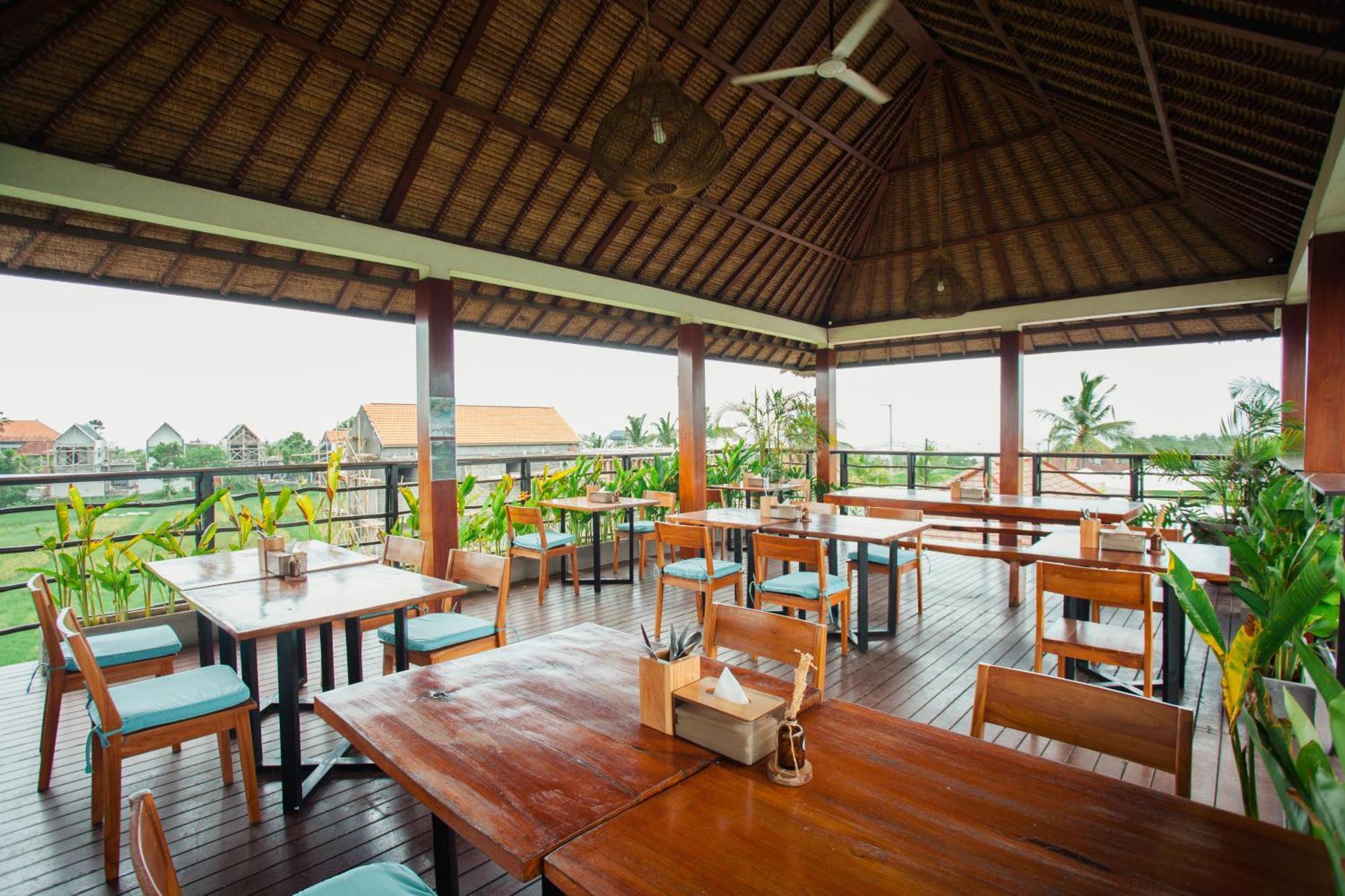 Swell Hotel, Pool Bar & Restaurant Tanah Lot Exteriör bild